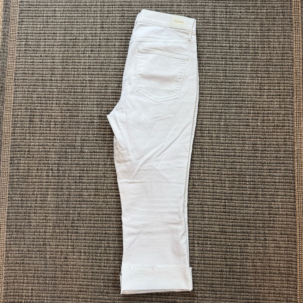 Express White Cropped Flare Jeans High Rise